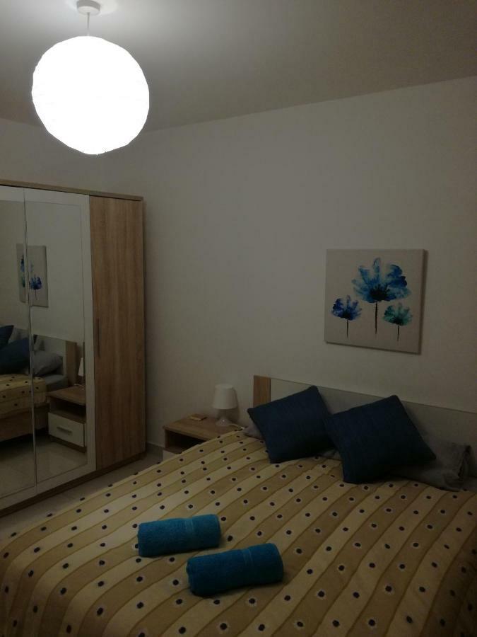 No8 @ Seabreeze Court Apartment Mellieha Ngoại thất bức ảnh