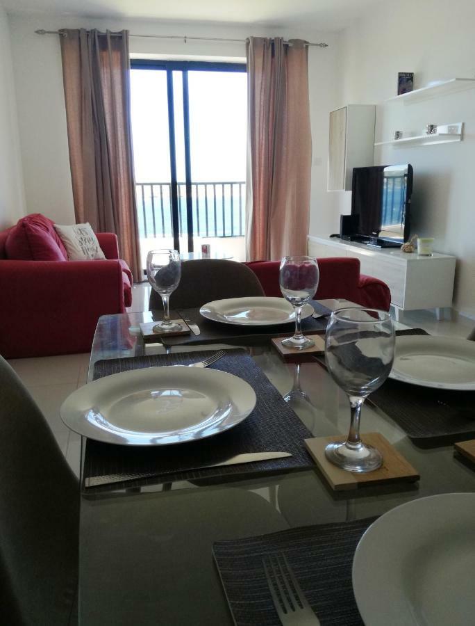 No8 @ Seabreeze Court Apartment Mellieha Ngoại thất bức ảnh