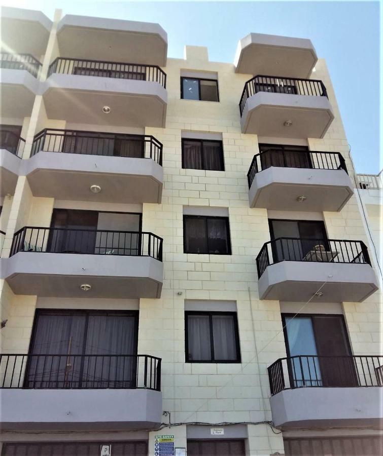 No8 @ Seabreeze Court Apartment Mellieha Ngoại thất bức ảnh